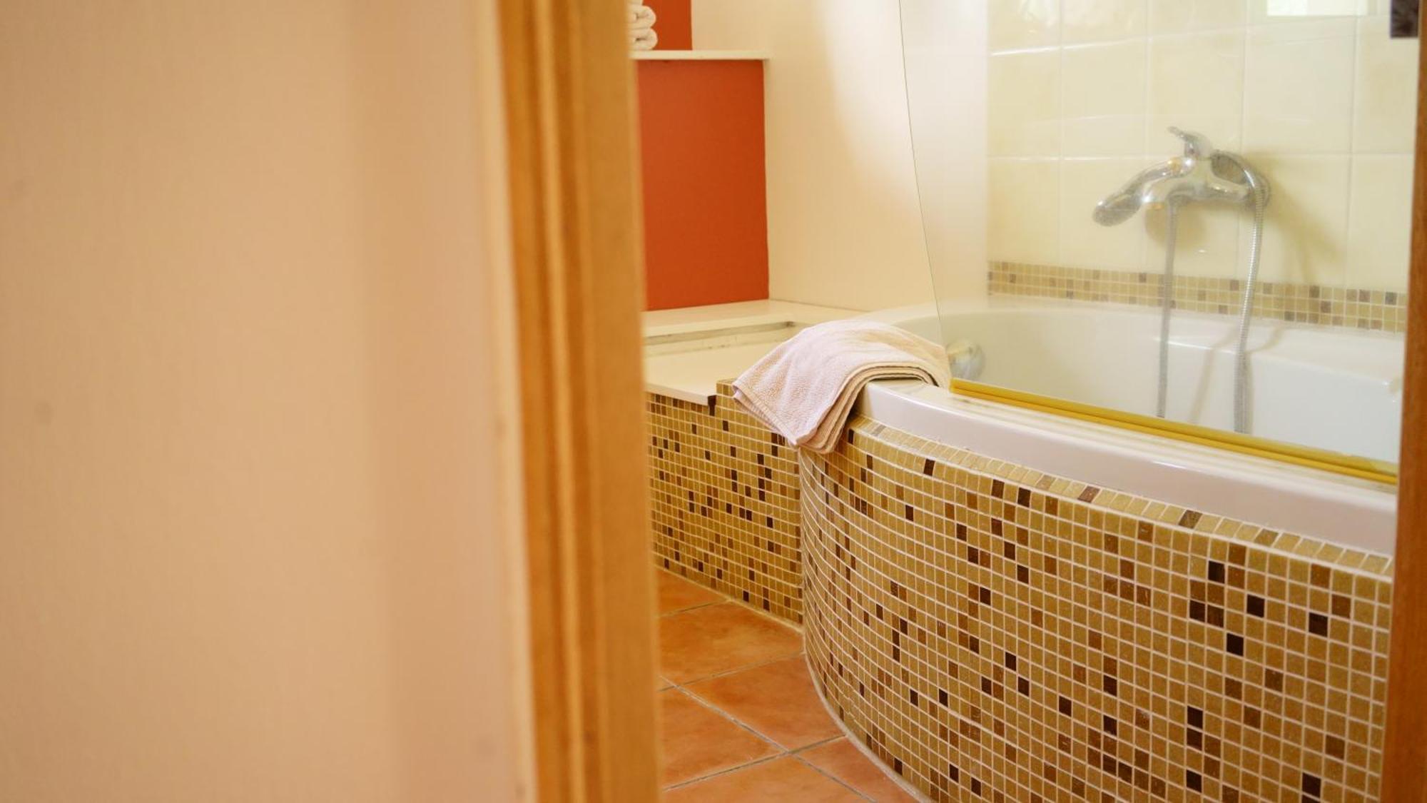 Chambres D'Hotes, B&B La Musardiere Alba-la-Romaine Eksteriør billede